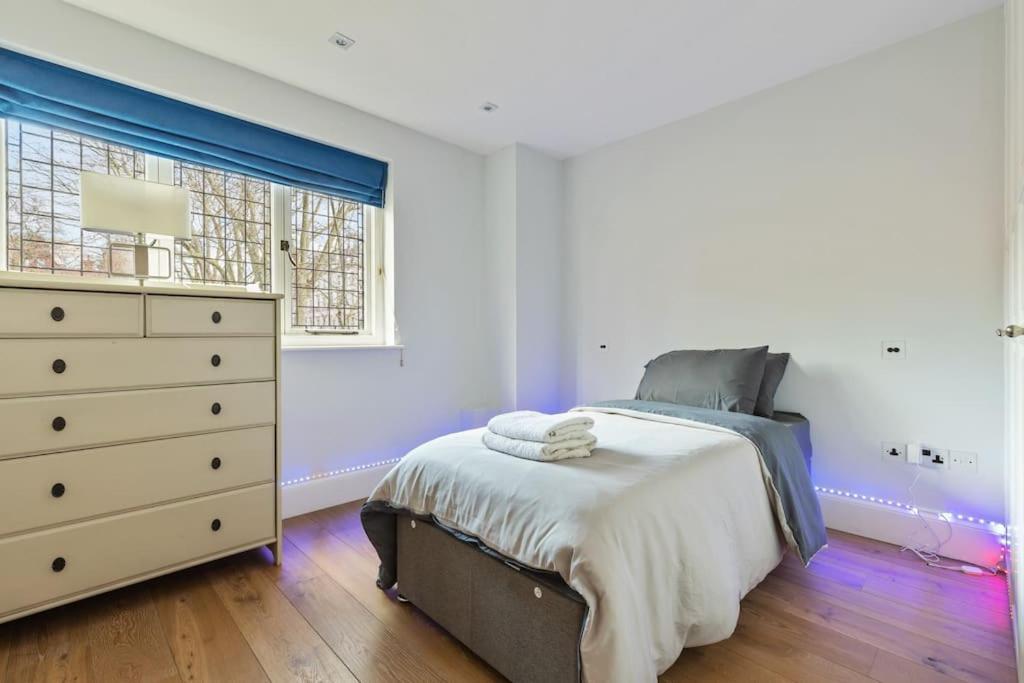 Appartement Luxury 3 Bed Flat In Kensington à Londres Extérieur photo